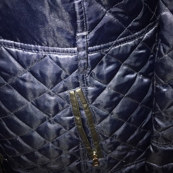 Jacket - Picture 6 of 11